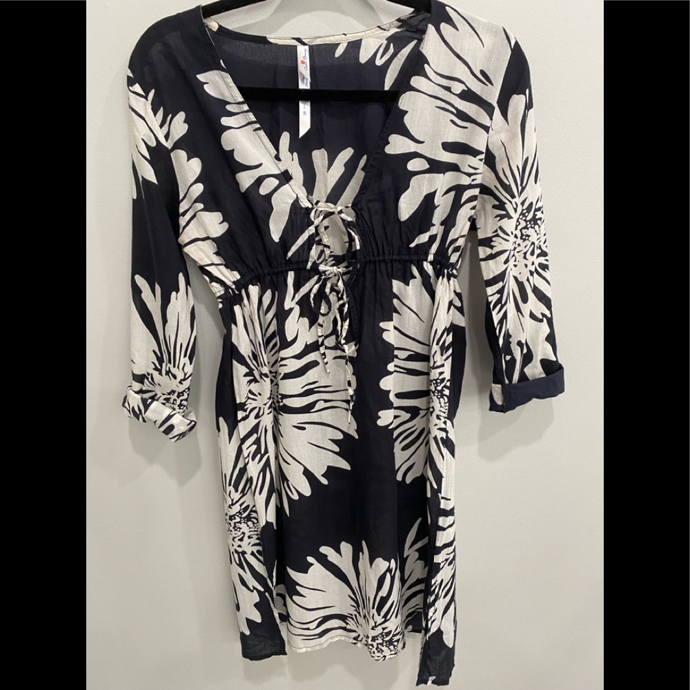 Ocean Breeze Black & White Floral Cover Up